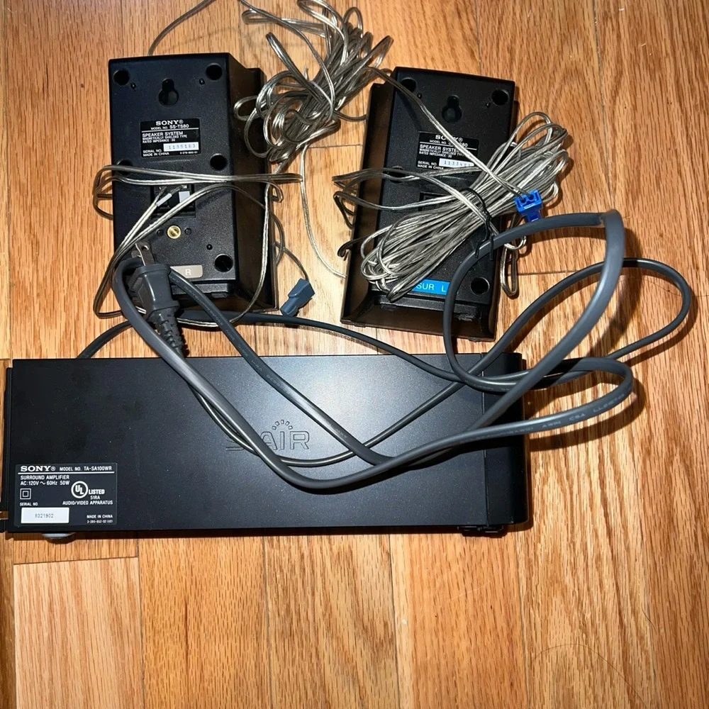 Sony S-Air Surround Amplifier TA-SA100WR  & 2x Speakers SS-TS80